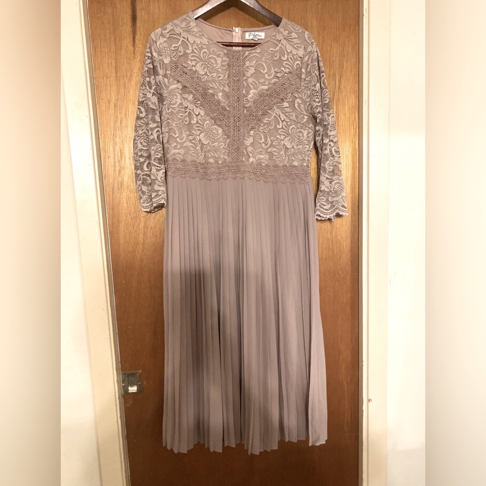 Polagram pleated dress - Picture 2 of 2